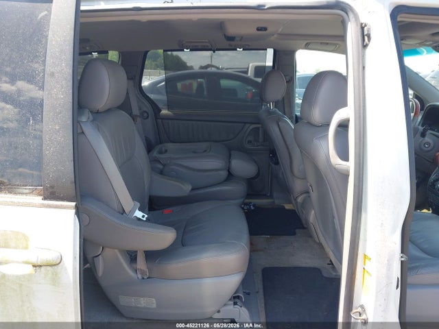 Toyota Sienna Limited