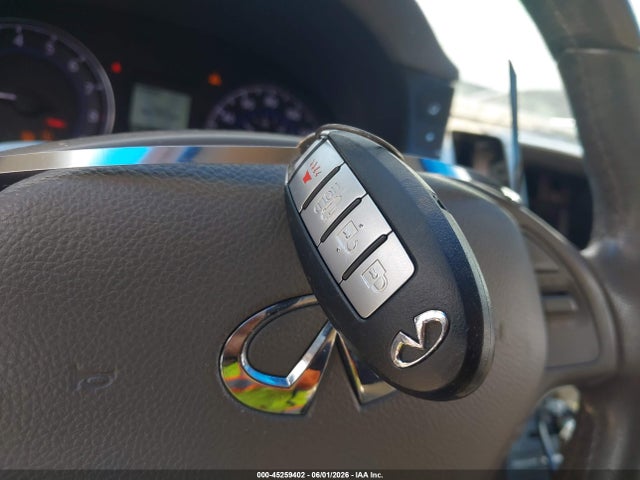 INFINITI G37x