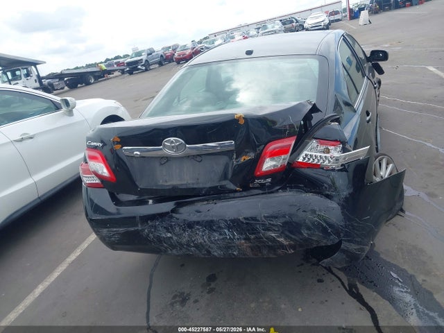 Toyota Camry Xle