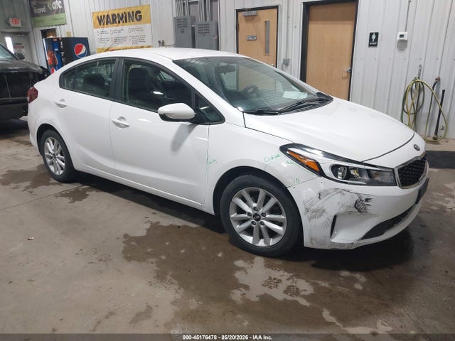 Salvage Kia Forte Image