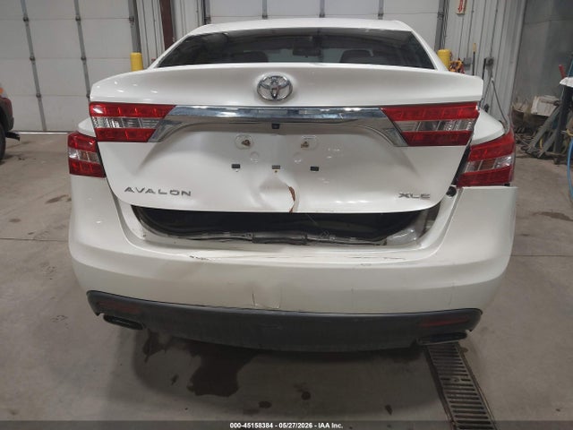 Toyota Avalon Xle