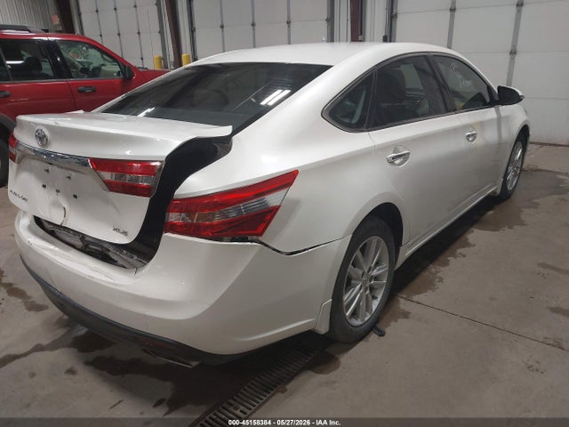 Toyota Avalon Xle