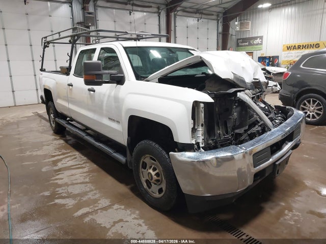 Salvage Chevrolet Silverado 2500 Image