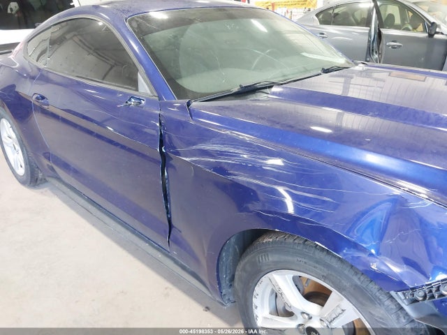 Ford Mustang V6