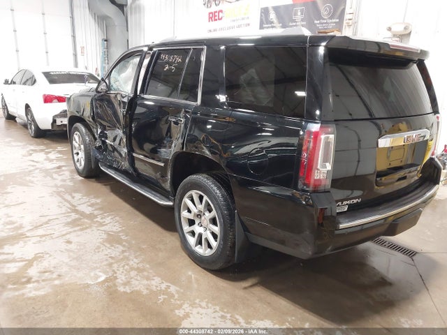 GMC Yukon Denali