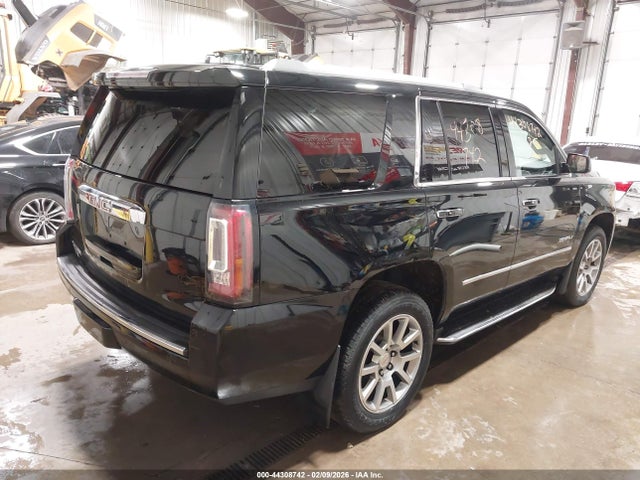 GMC Yukon Denali