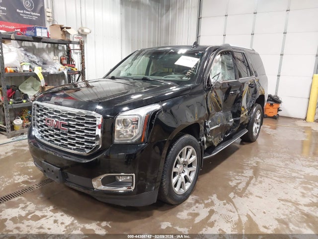 GMC Yukon Denali