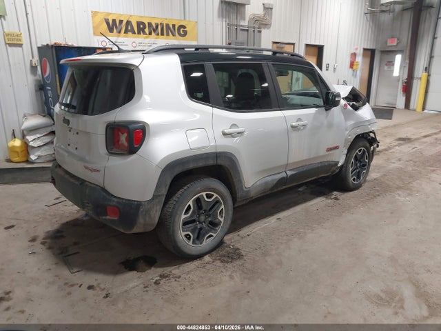 Jeep Renegade Trailhawk 4x4
