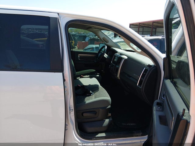 Ram 1500 Big Horn  4x4 5'7 Box