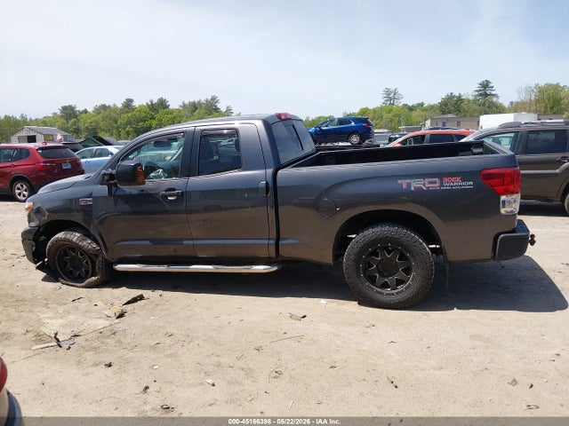 Toyota Tundra Grade 5.7l V8