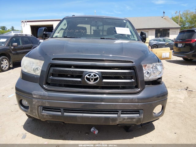 Toyota Tundra Grade 5.7l V8