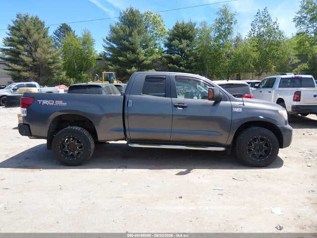 Toyota Tundra Grade 5.7l V8