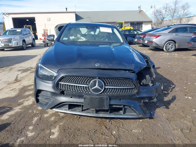 Mercedes-Benz E-Class 4matic