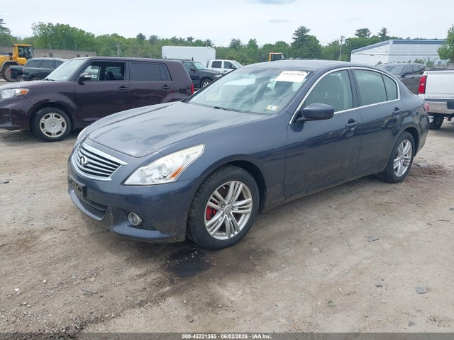 Salvage INFINITI G37x Image
