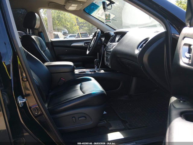 Nissan Pathfinder Sl