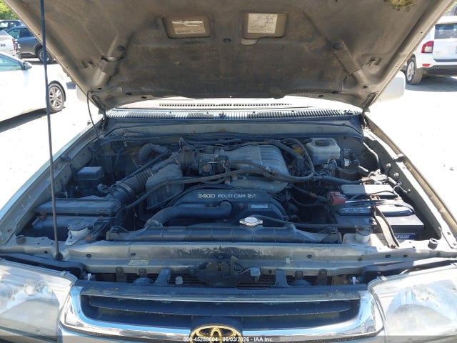 Toyota 4Runner Limited V6