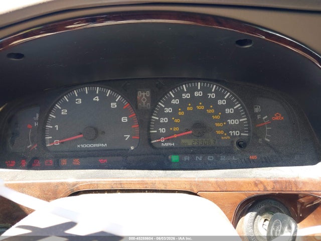Toyota 4Runner Limited V6