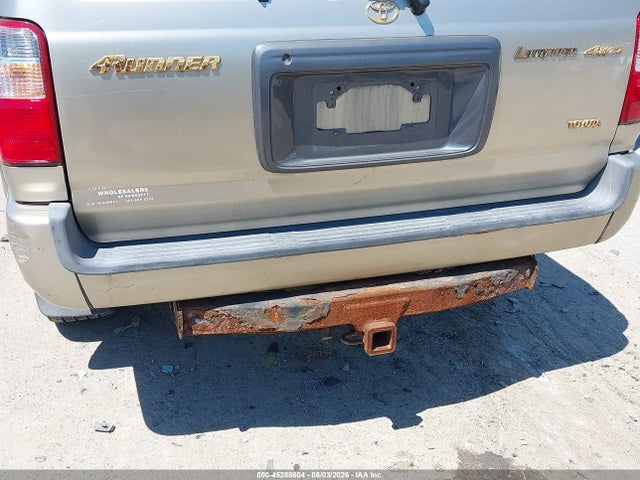 Toyota 4Runner Limited V6