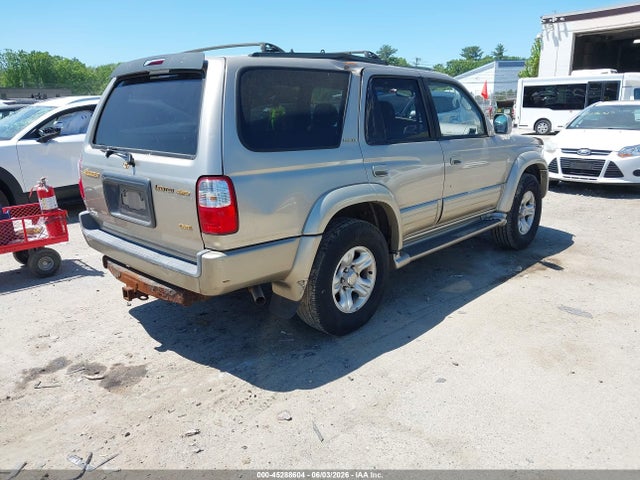 Toyota 4Runner Limited V6