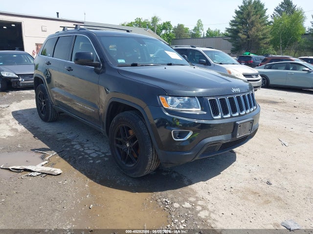 Salvage Jeep Grand Cherokee Image
