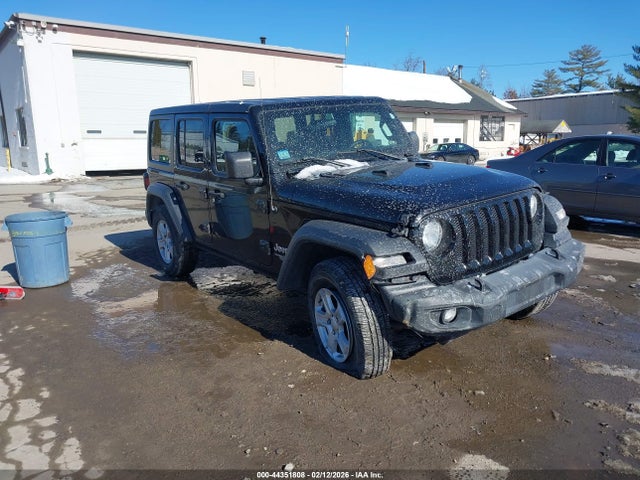 Salvage Jeep Wrangler Image
