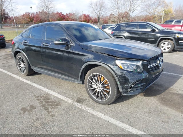 Salvage Mercedes-Benz GLC Image