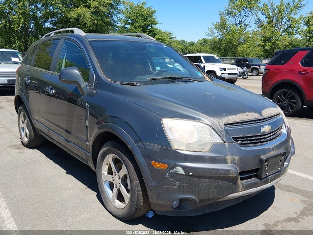 Salvage Chevrolet Captiva Image