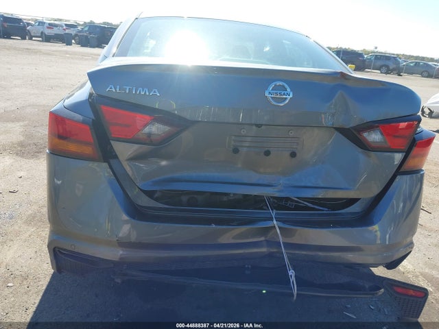 Nissan Altima S Fwd