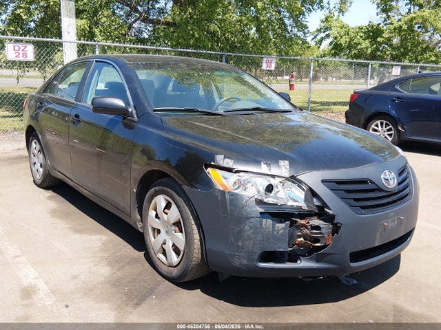 Salvage Toyota Camry Image