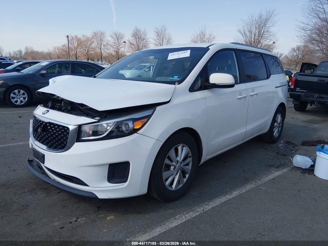 Kia Sedona Lx