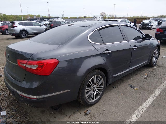 Kia Cadenza Premium