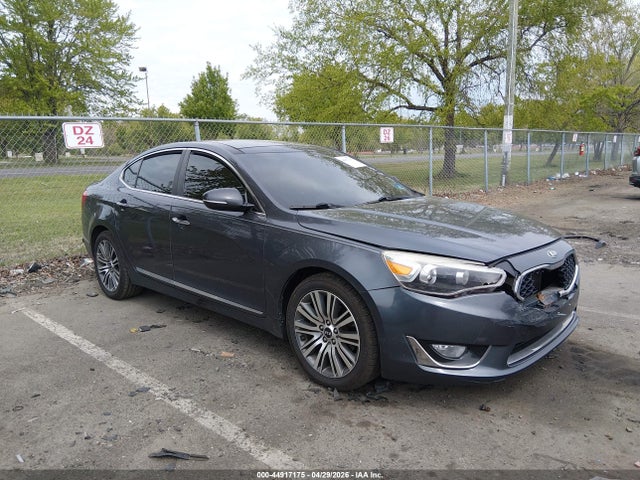 Salvage Kia Cadenza Image