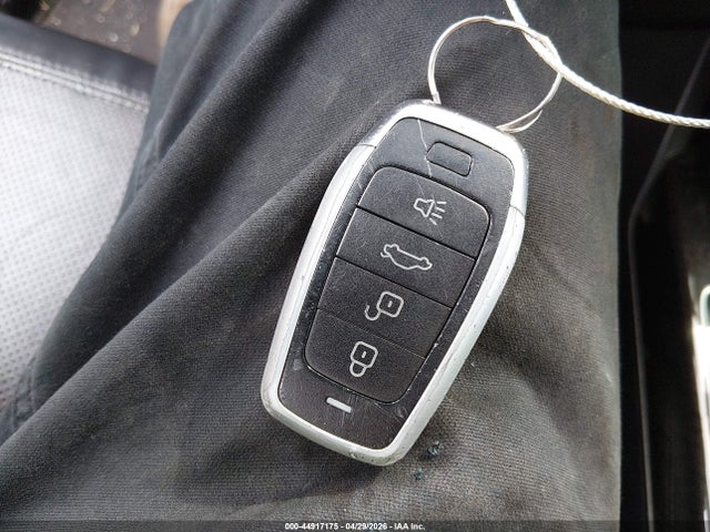 Kia Cadenza Premium