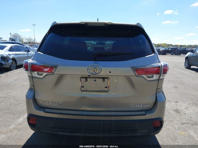 Toyota Highlander Xle V6