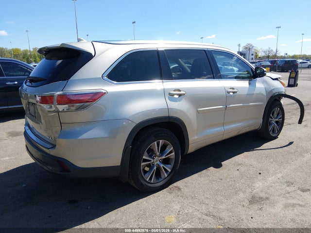 Toyota Highlander Xle V6