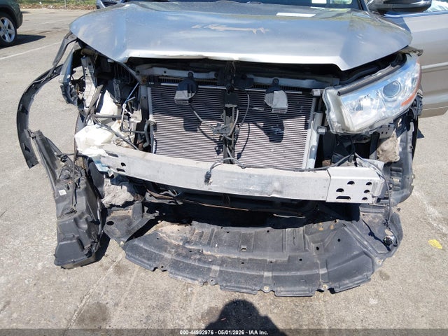 Toyota Highlander Xle V6