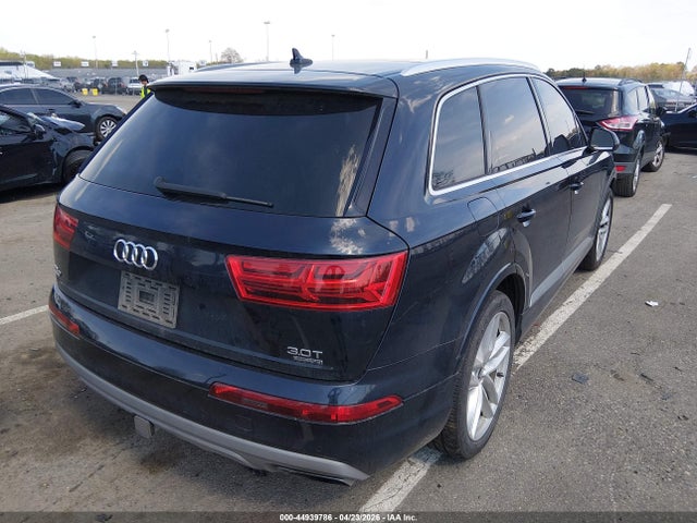 Audi Q7 3.0t Premium