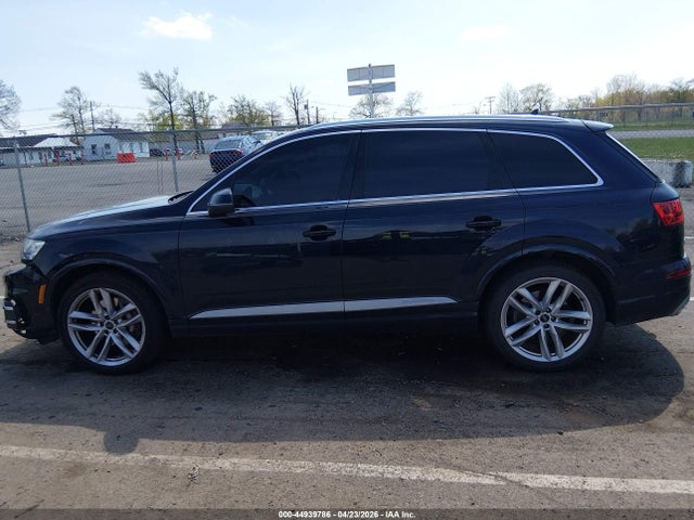 Audi Q7 3.0t Premium