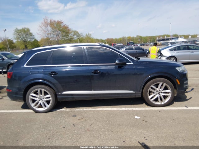 Audi Q7 3.0t Premium
