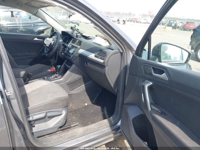 Volkswagen Tiguan 2.0t S