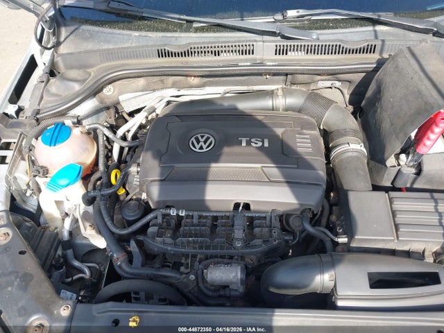 Volkswagen Jetta 1.8t Se