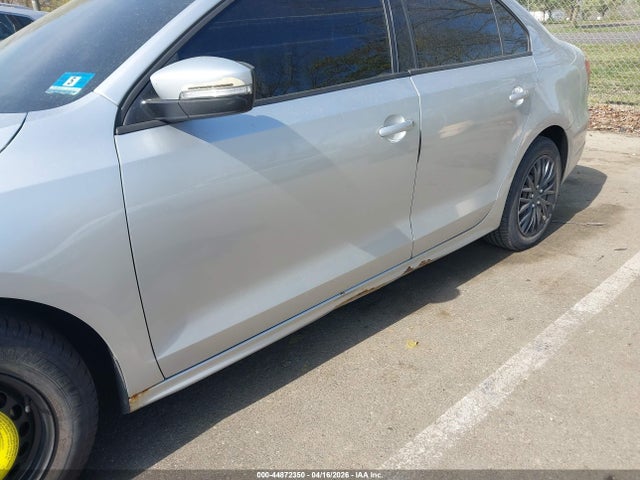 Volkswagen Jetta 1.8t Se
