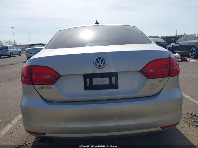 Volkswagen Jetta 1.8t Se