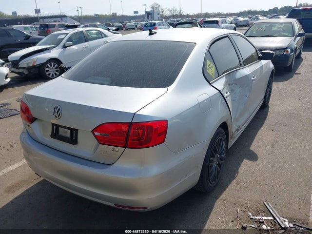 Volkswagen Jetta 1.8t Se