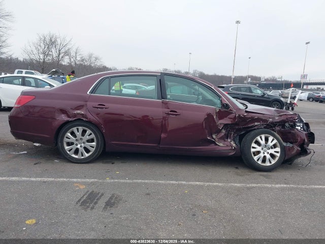 Toyota Avalon Xls