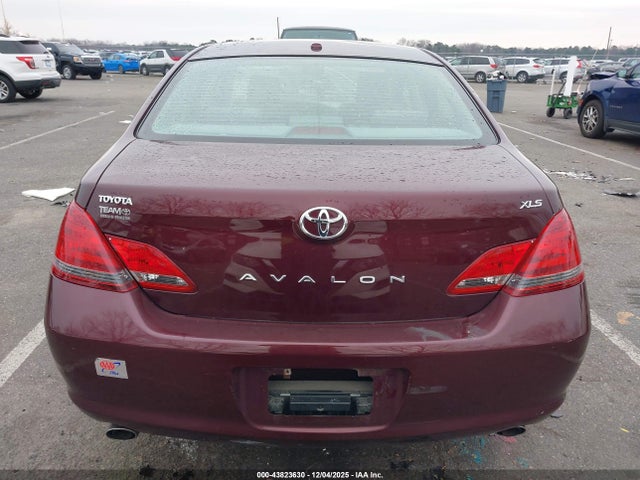 Toyota Avalon Xls