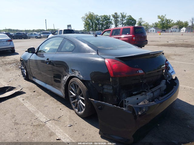 INFINITI Q60 Journey