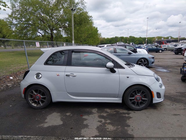 FIAT 500 Abarth