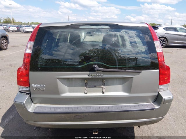 Volvo V70 2.4