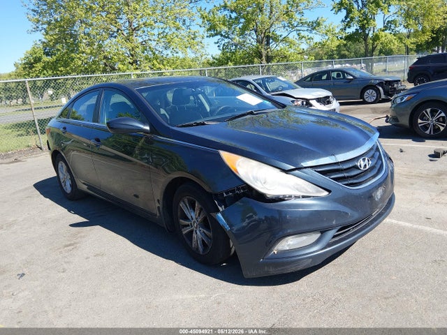 Salvage Hyundai SONATA Image